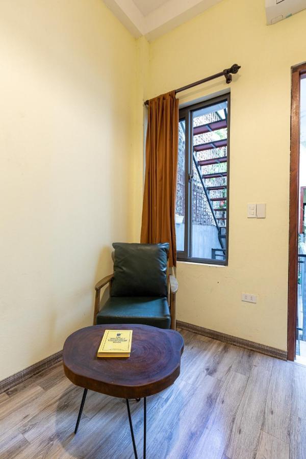 Nusmile Home & Travel 22 Hang Non, Old Town Hanoi Buitenkant foto