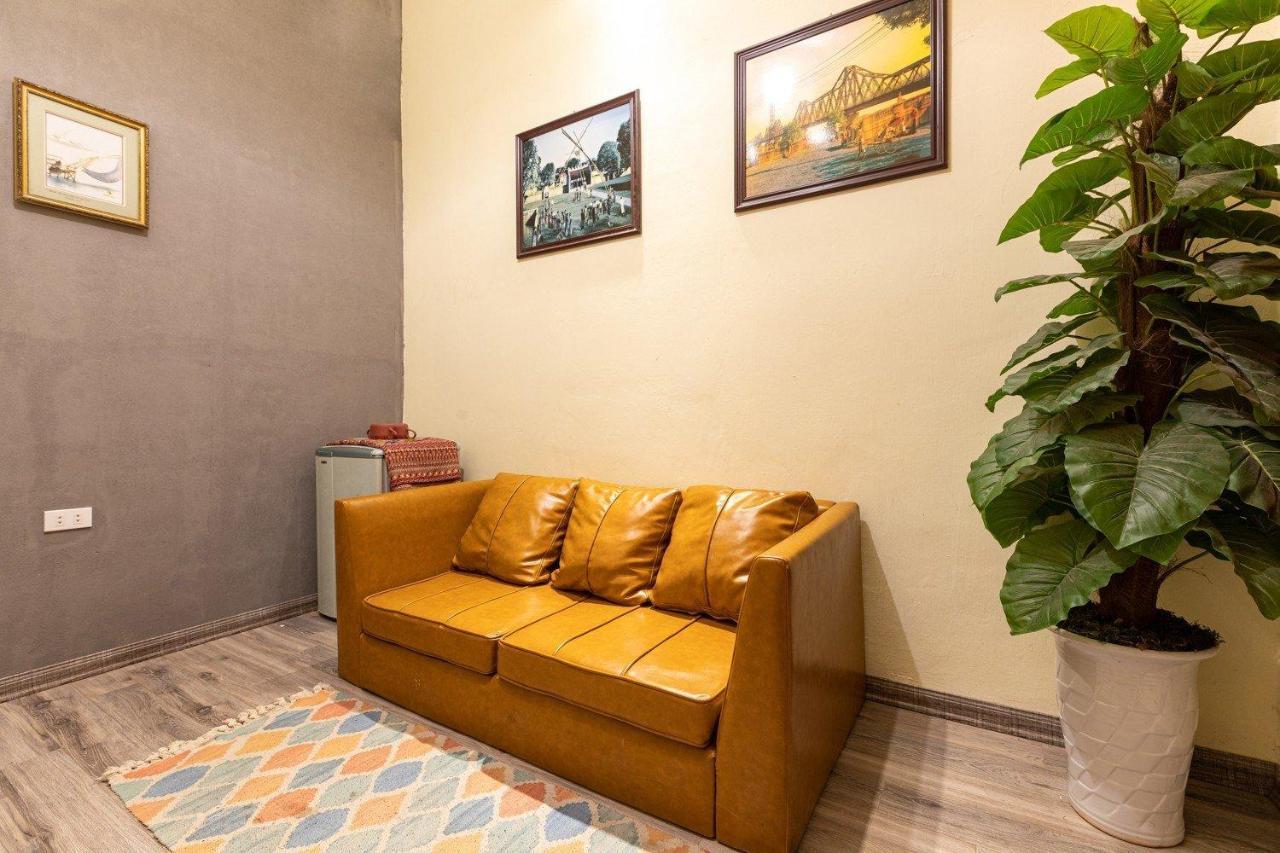 Nusmile Home & Travel 22 Hang Non, Old Town Hanoi Buitenkant foto